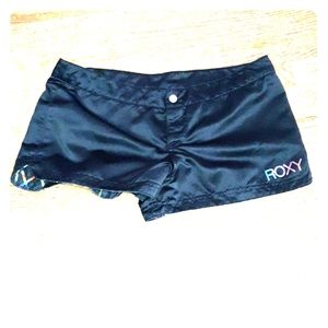 Black Roxy silk reversible shorts size 4